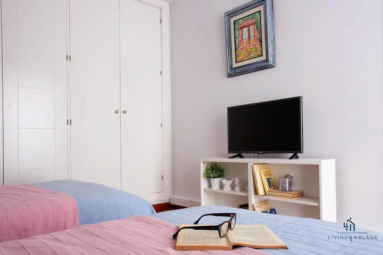 Living4Malaga Reding Superior Apartment